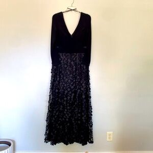 X scape 3d bloom long sleeve gown